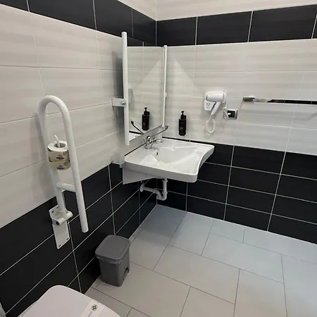 ベッド・アンド・ブレックファスト Perla Marina *