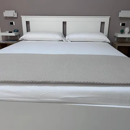 ベッド・アンド・ブレックファスト Perla Marina *