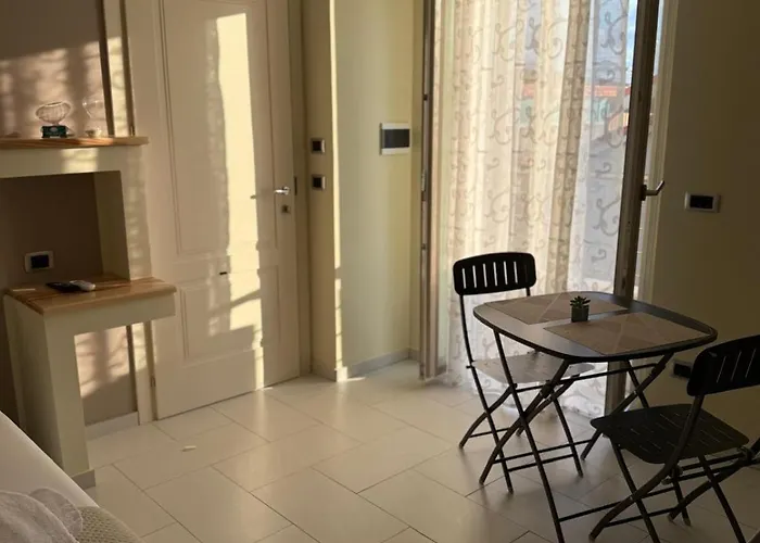 Perla Marina Nicotera